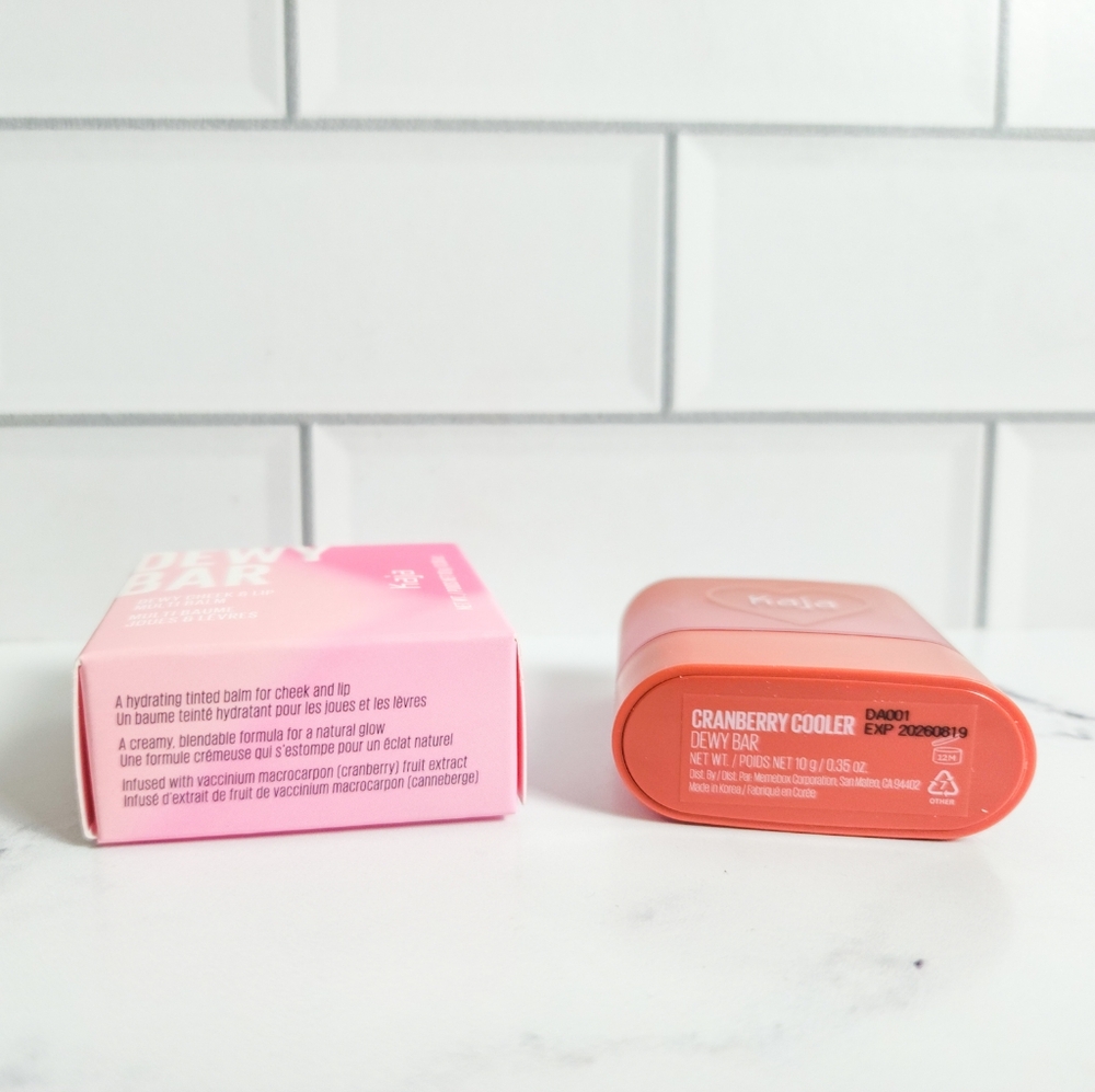 Kaja DEWY BAR Dewy Cheek & Lip Multi Balm - Cranberry Cooler - Picture 5 of 6